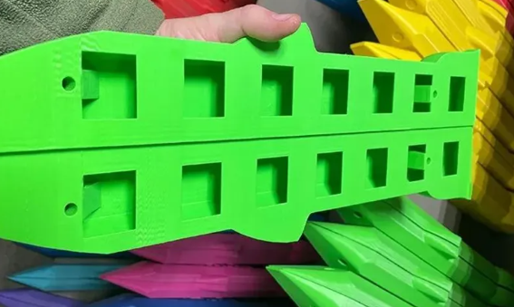 利用3D打印替代传统泡沫浮球，Raise3D助力开拓航道与渔业新领域 image