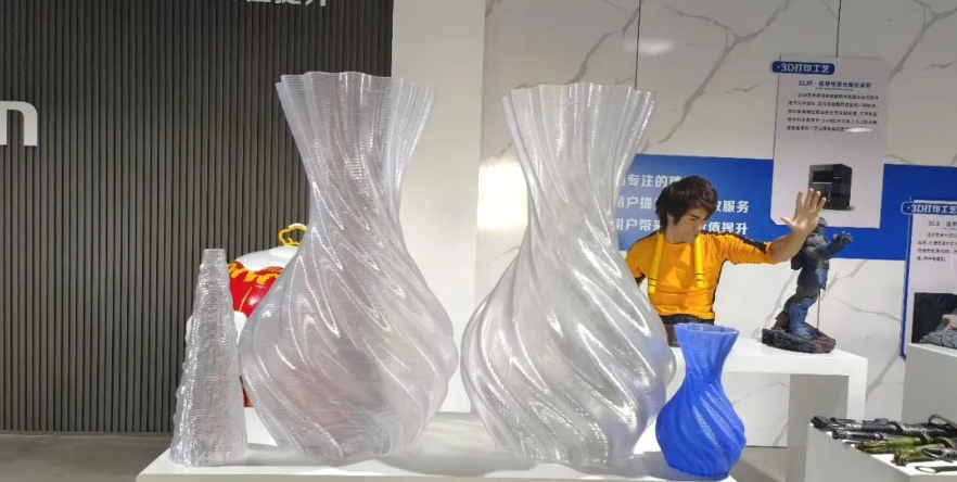 美国东北大学生物打印技术和材料取得突破，有望实现3D打印人体器官 image