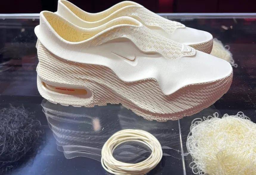 从运动鞋到运动服饰,耐克两次“押注”FDM 3D打印 从运动鞋到运动服饰,耐克两次“押注”FDM 3D打印