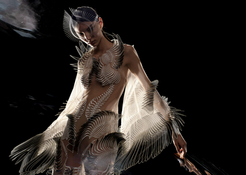 3D打印时装女王Iris van Herpen 140余件高定作品亮相北美布鲁克林博物馆